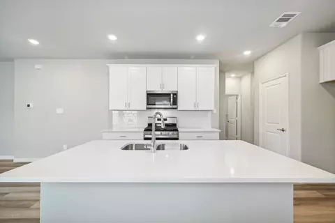 500 Ezra Ln, Mckinney, TX 75069
