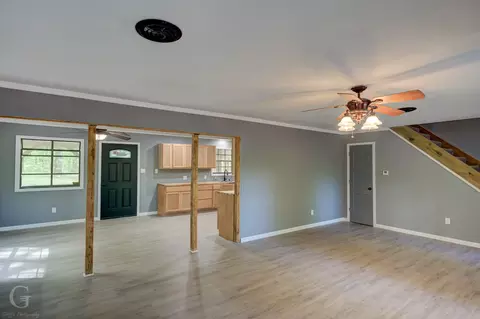 Living - 209 Chanler Rd, Minden, LA 71055 photo 2 of 2