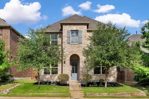 17546 Sequoia Dr, Dallas, TX 75252