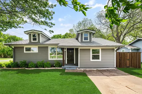 482 S Main Dr, Van Alstyne, TX 75495