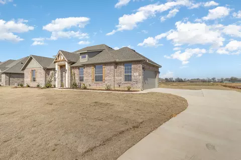 6032 Mango, Sanger, TX 76266 photo 2