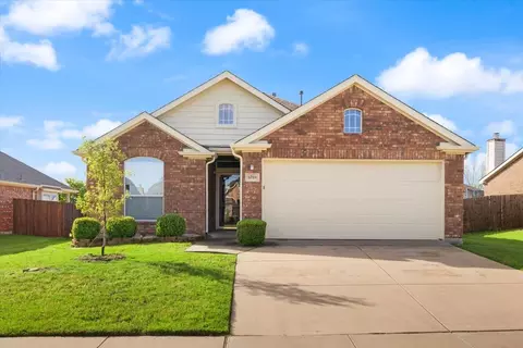 1018 Abigail Dr, Arlington, TX 76002