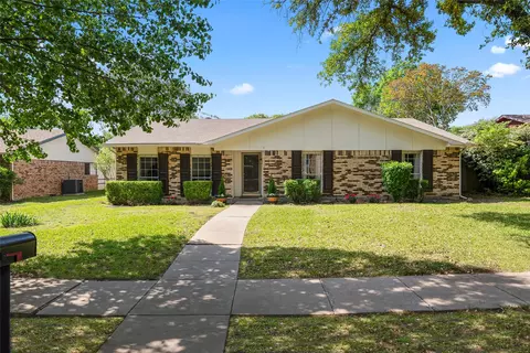 1012 Middle Cove Dr, Plano, TX 75023