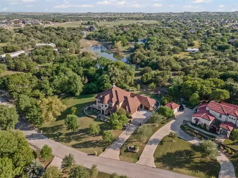 151 Crooked Creek Ln, Aledo, TX 76008