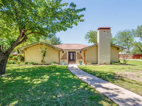 2515 Good Shepherd Dr, Brownwood, TX 76801