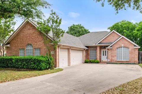 6203 Turtle Cove Ct, Arlington, TX 76018