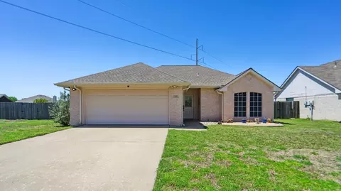 549 Valarie Ln, Midlothian, TX 76065