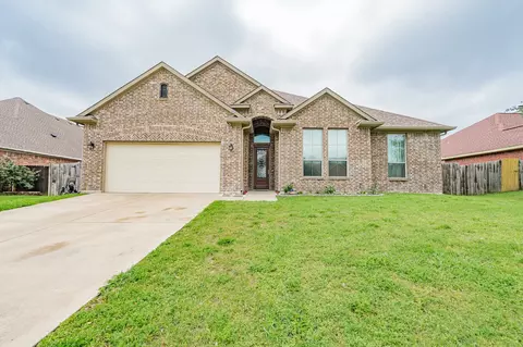 1805 Jupiter Ln, Ennis, TX 75119