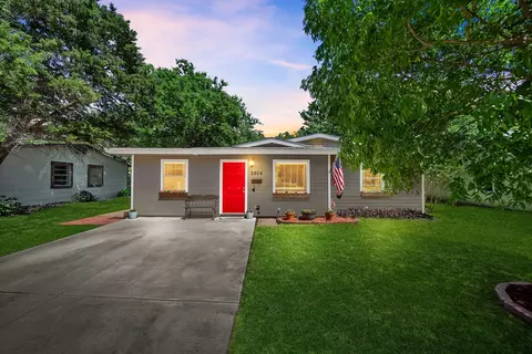 2804 Birch Park Dr, Richland Hills, TX 76118