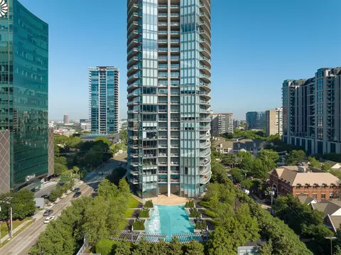 2900 Mckinnon St #705, Dallas, TX 75201