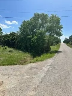 5900 Collins Ct, Granbury, TX 76048