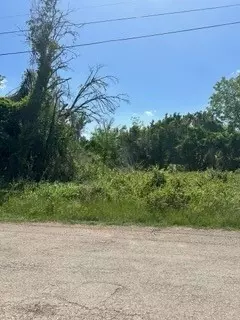 5902 Collins Ct, Granbury, TX 76048