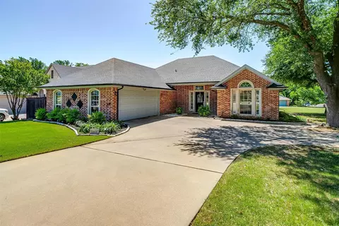 5615 Cuero Dr, Granbury, TX 76049