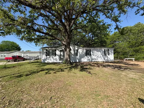 263 E Acres Rd, Gun Barrel City, TX 75156