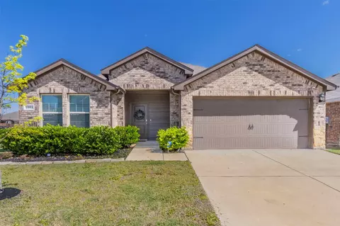 1901 Duskwood Dr, Lancaster, TX 75146