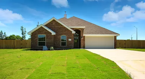 805 Whispering Oaks, Clyde, TX 79510