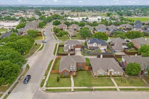 8210 Freeman Dr, Rowlett, TX 75089 photo 24