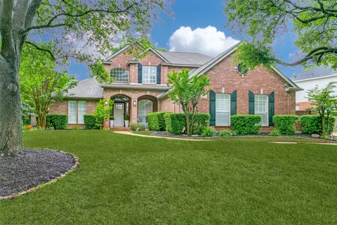719 Inwood Dr, Southlake, TX 76092