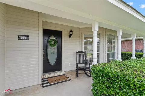 6000 Summerville Ln, Bossier City, LA 71111
