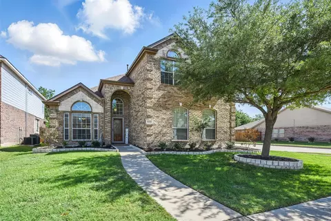 6332 Eagles Rest Dr, Fort Worth, TX 76179