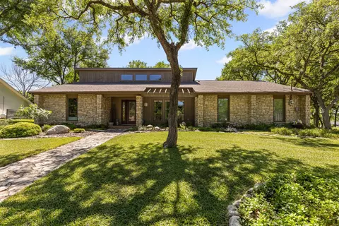 6115 Laredo Ct, Granbury, TX 76049