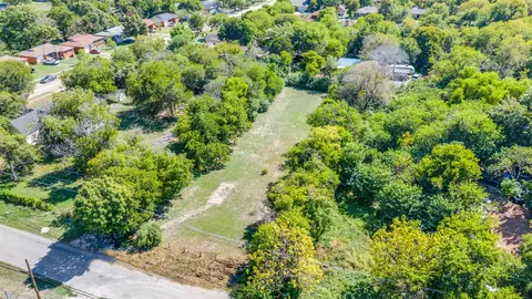 1016 Garza Ave, Dallas, TX 75216