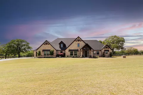 123 Rio Rancho Dr, Decatur, TX 76234