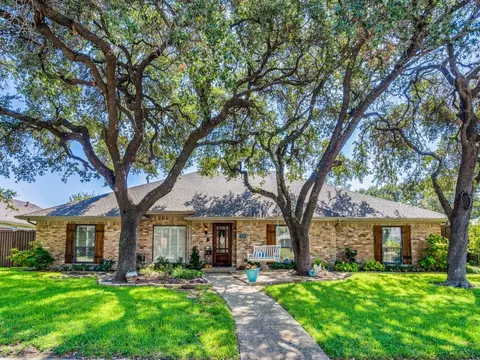 7608 Queens Garden Dr, Dallas, TX 75248