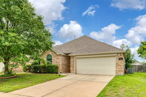 203 Millington Trl, Mansfield, TX 76063