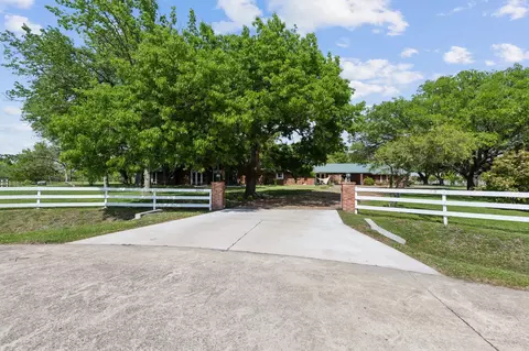 3927 Ranch Estates Dr, Plano, TX 75074