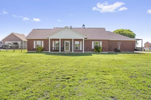 431 S Fm 1138, Nevada, TX 75173