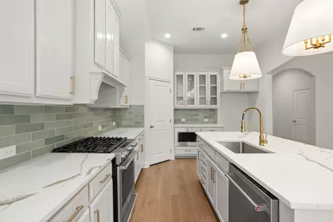 306 Blue Stem Ln, Aledo, TX 76008