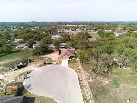912 Blane Cir, Lampasas, TX 76550