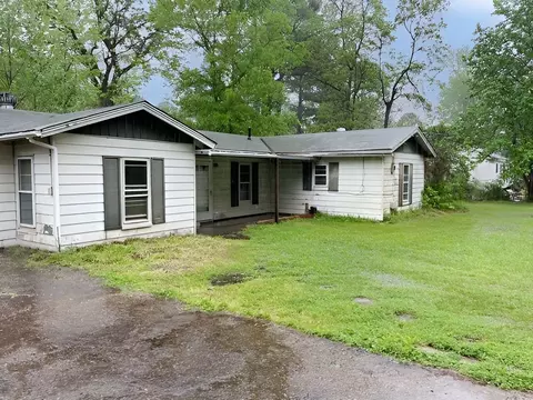 2940 Amelia Ave, Shreveport, LA 71108