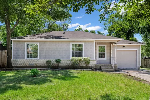 2224 Tisinger Ave, Dallas, TX 75228