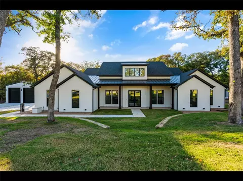 612 Glade Stream Ct, Azle, TX 76020