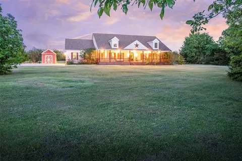 13 Brookhaven Dr, Lucas, TX 75002