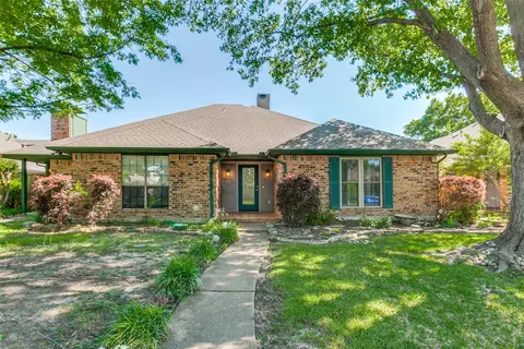 3042 Westforest Dr, Dallas, TX 75229