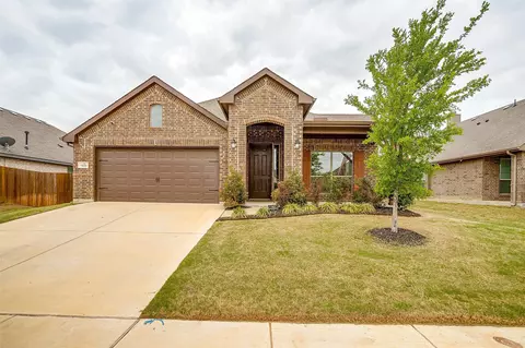 7525 Rothbury Dr, Fort Worth, TX 76179