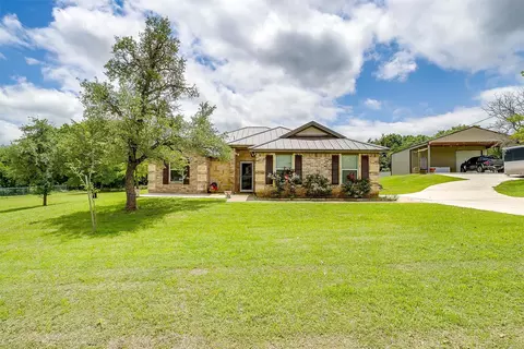 137 Stella Ln, Springtown, TX 76082