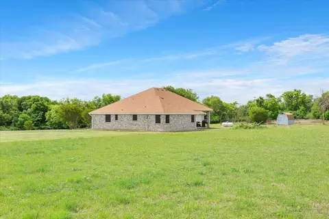 6060 Mackey Ranch Rd, Eddy, TX 76524 photo 31