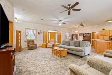 6060 Mackey Ranch Rd, Eddy, TX 76524 photo 6