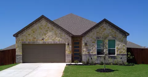 209 Rosemary Dr, Azle, TX 76020