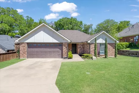 102 Park Cir, Mckinney, TX 75069