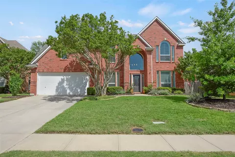 2711 Pin Oak Dr, Grapevine, TX 76051
