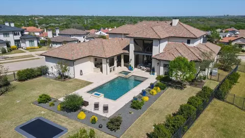 5200 W Verde Cir, Benbrook, TX 76126