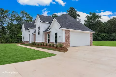 1011 Shady Oaks Dr, Keatchie, LA 71046