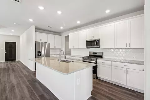 2020 Stallion St, Seagoville, TX 75159
