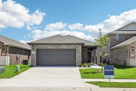 909 Pine Beach Dr, Princeton, TX 75071
