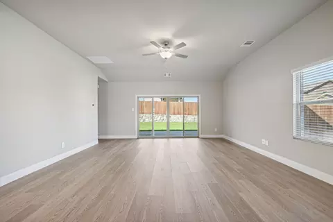 6624 Stone Elm Ln, Fort Worth, TX 76123 photo 13
